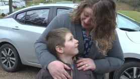 Un băiat de 7 ani și-a salvat sora mai mică din casa cuprinsă de flăcări